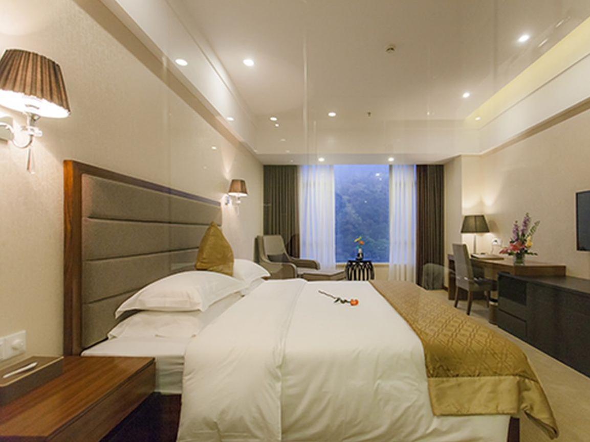 Golden Palm Hotel Zhuhai Exterior foto