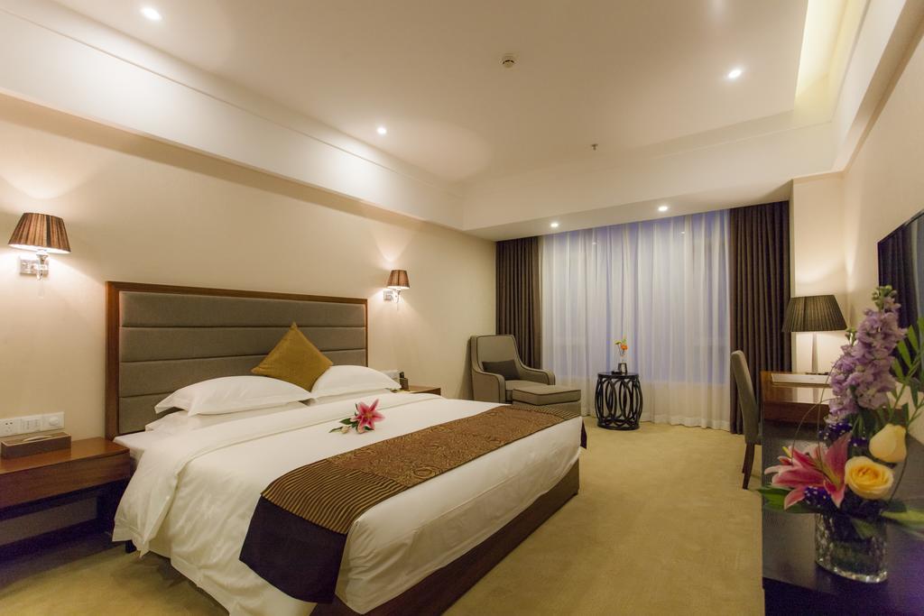 Golden Palm Hotel Zhuhai Exterior foto